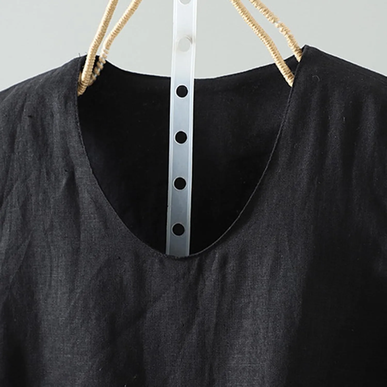 Linen Tank Women Loose Sleeveless V Neck Vacation Solid Color Tunic Tanks Casual Summer Cotton Side Slits Camisole