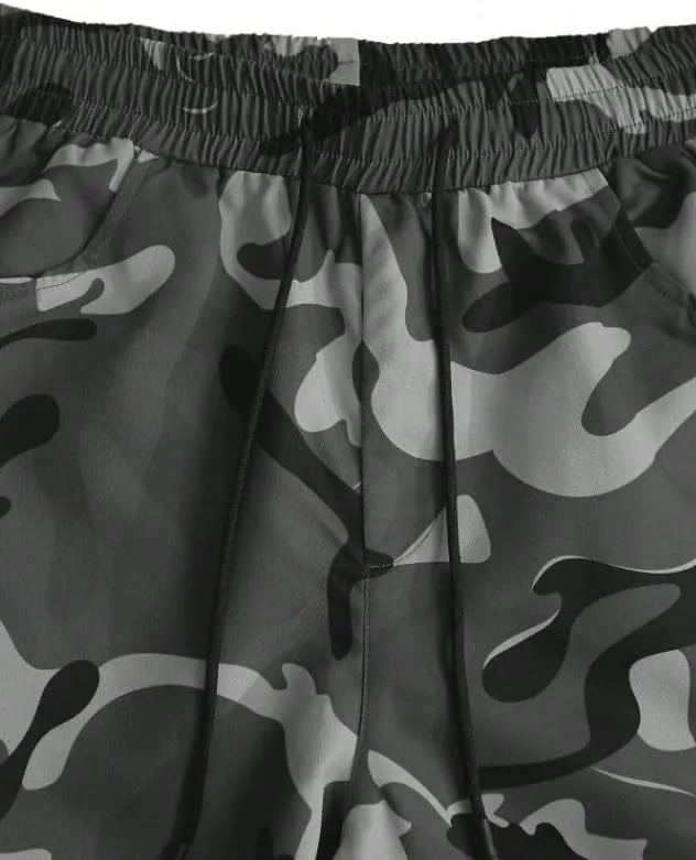 Men's Camouflage Utility Cargo Pants with Multi-Pockets, Drawstring Waist, and Street Style for Outdoor and Casual Wear