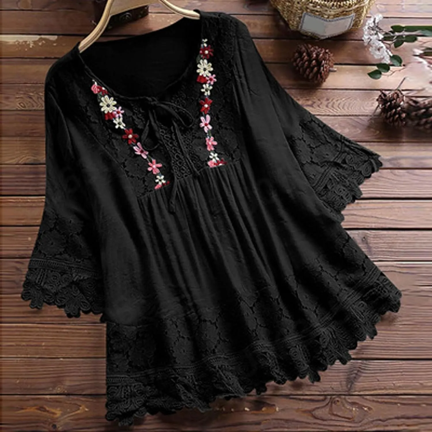 Women Short Sleeve Cotton Linen Shirt Casual V-Neck Oversized T-Shirt Floral Loose Fit Summer Tshirt