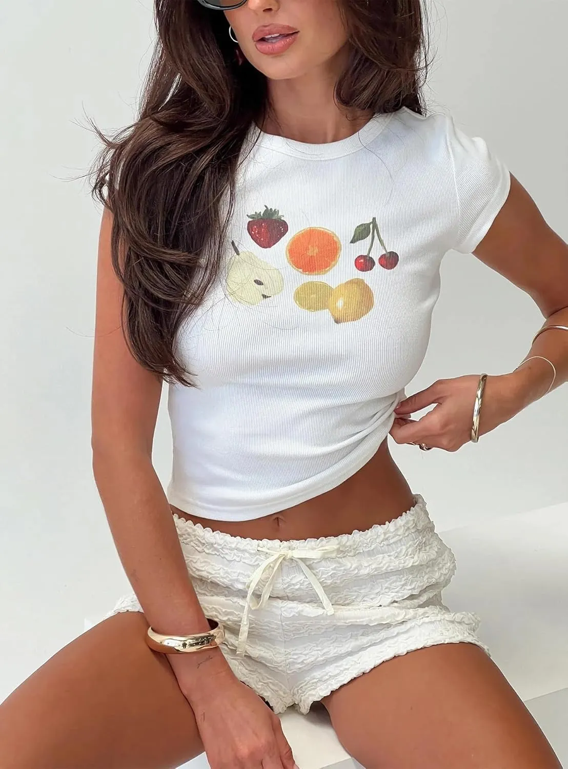 Womens Short Sleeve Y2k Baby Tees Graphic Aesthetic Slim Fit T Shirt Cute Teen Girls Summer Going Out Crop Tops